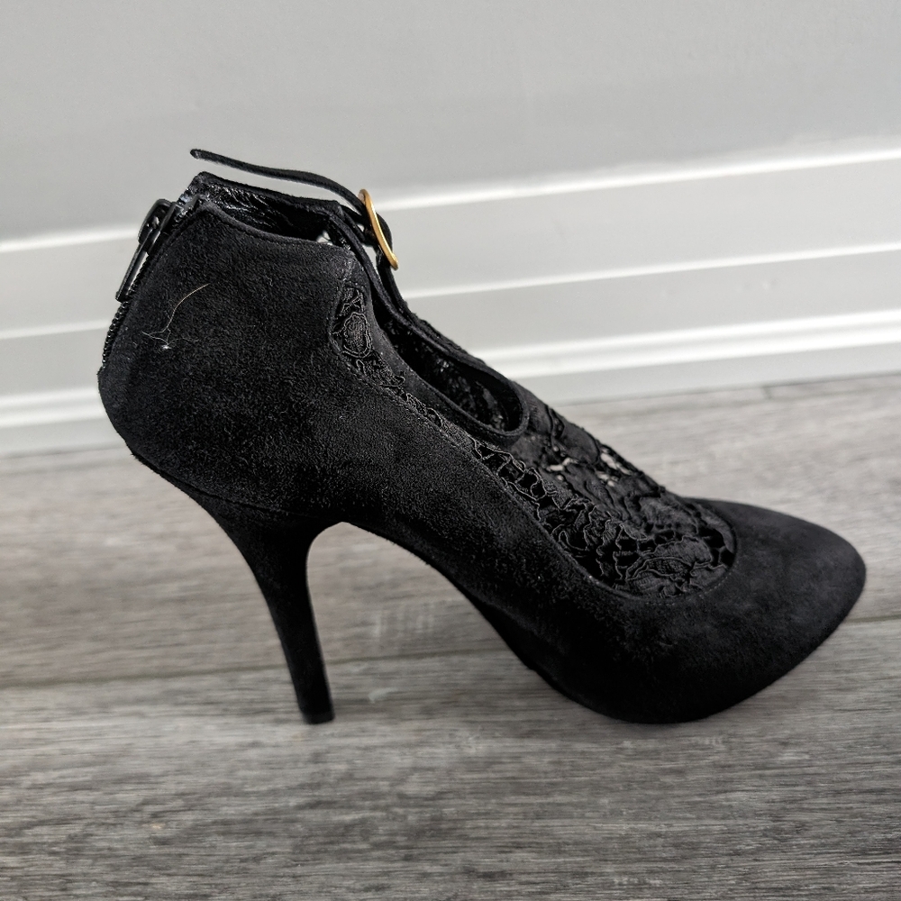 Dolce and Gabbana stiletto laced heels